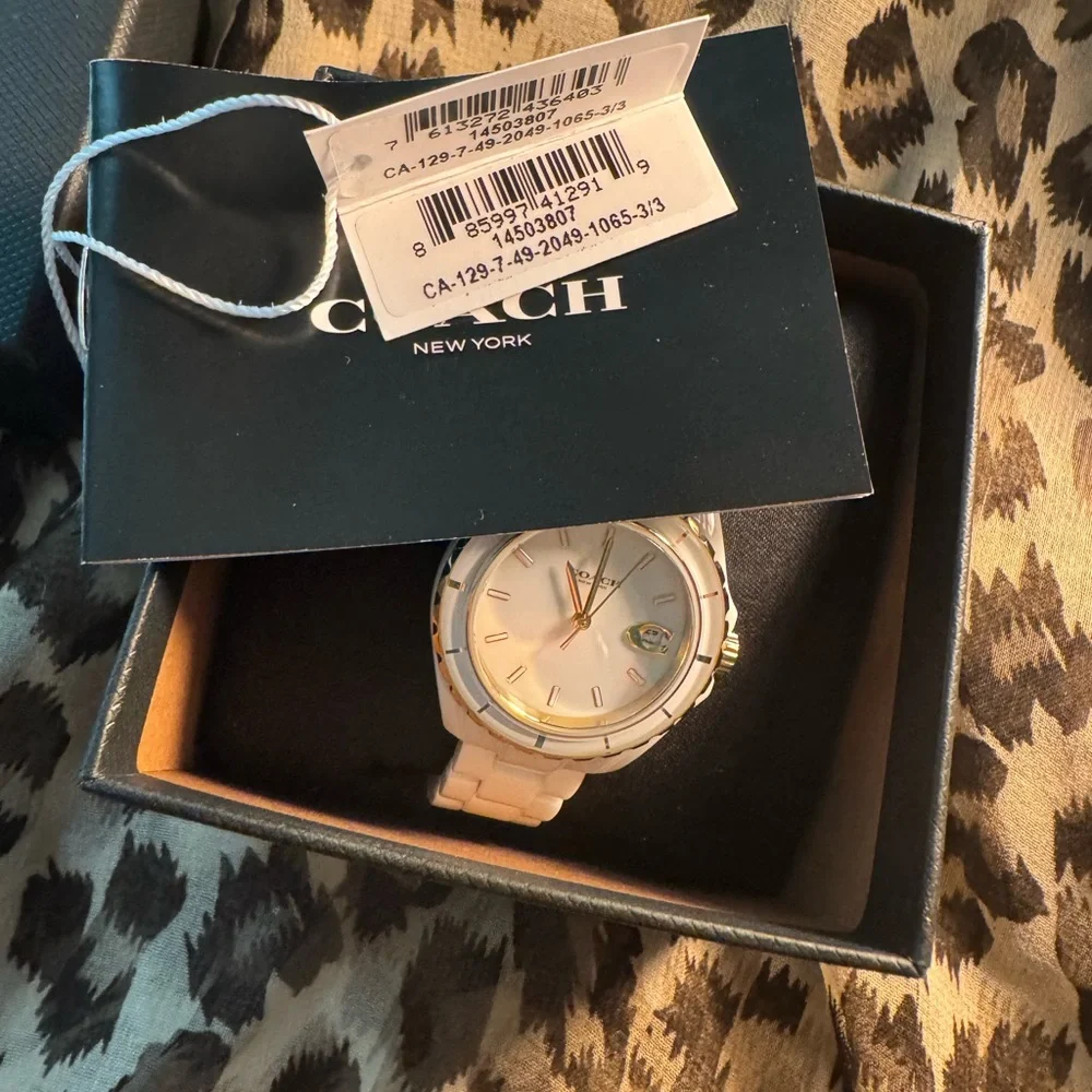 Coach Preston Women’s 32mm Watch - Picture 7 of 7